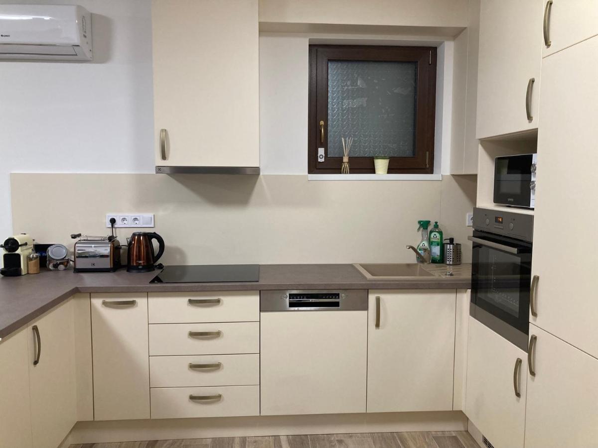 Elixir Apartman Pecsvarad Ngoại thất bức ảnh